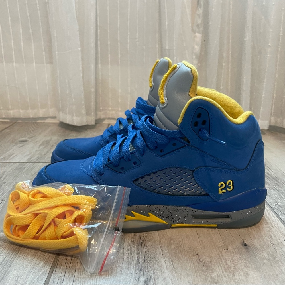 Jordan 5 Laney